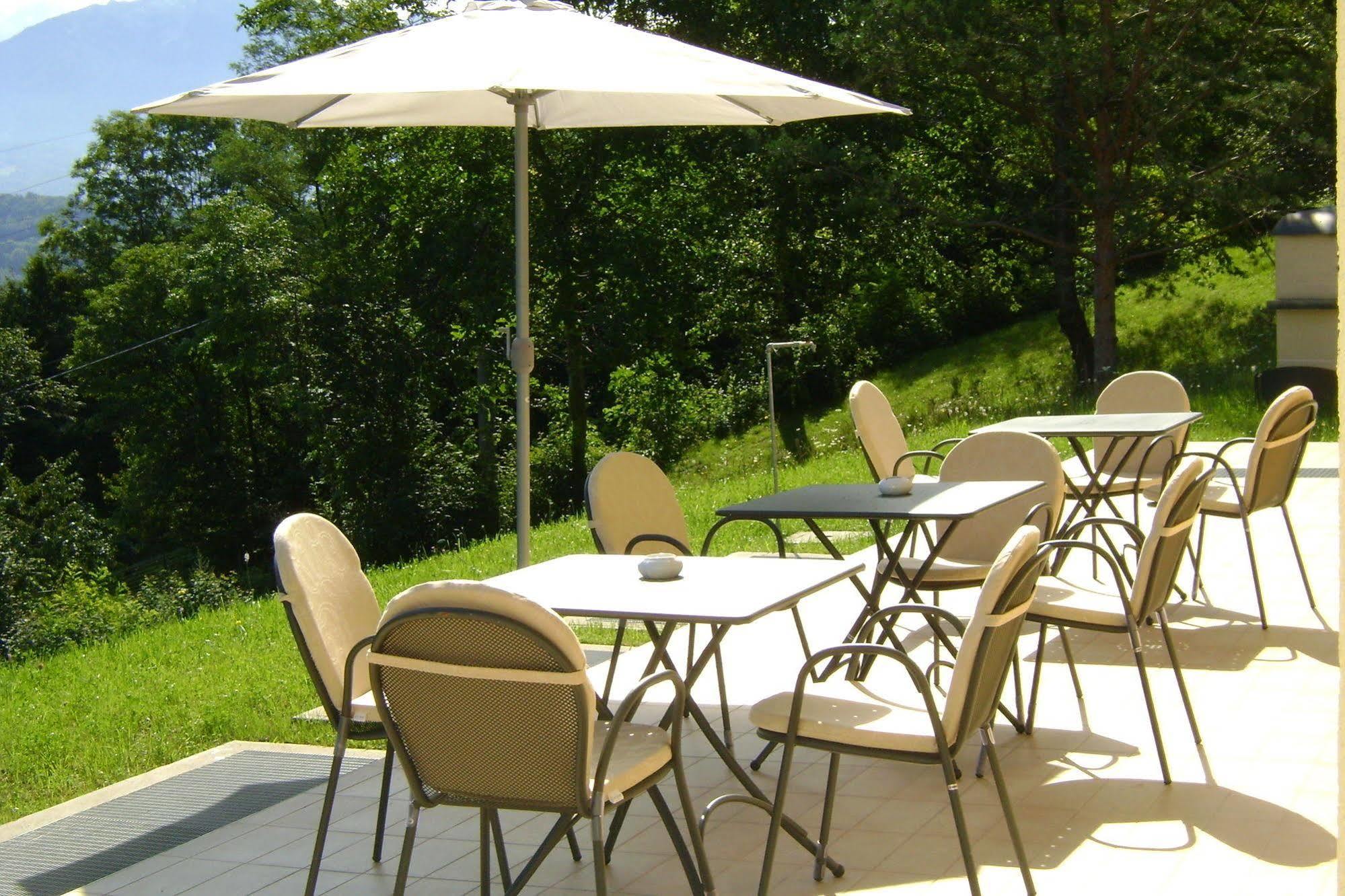 Affittacamere Rubino Guest House Ponte nellʼAlpi Exterior foto